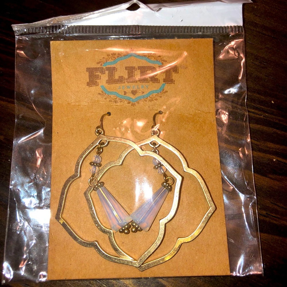 Gold hanging earrings